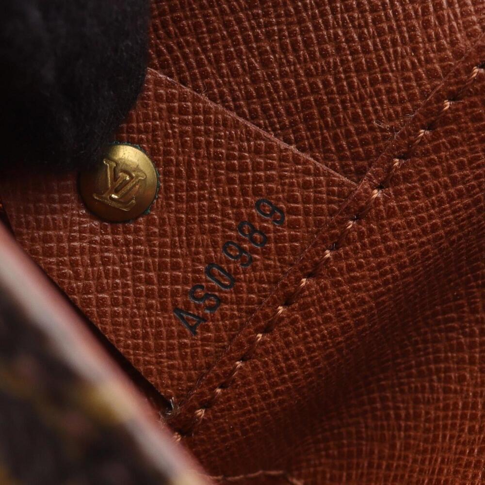 LOUIS VUITTON Brown Monogram Leather Shoulder Bag - Picture 5 of 13